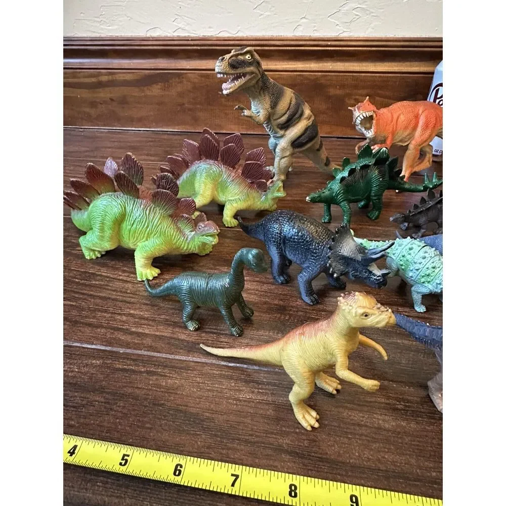 Lot Of‎ Assorted Small Plastic Dinosaur Toy Figures Various Sizes